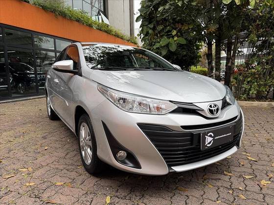 TOYOTA YARIS 1.5 16V FLEX SEDAN XL MULTIDRIVE TOYOTA YARIS 1.5 16V FLEX SEDAN XL MULTIDRIVE